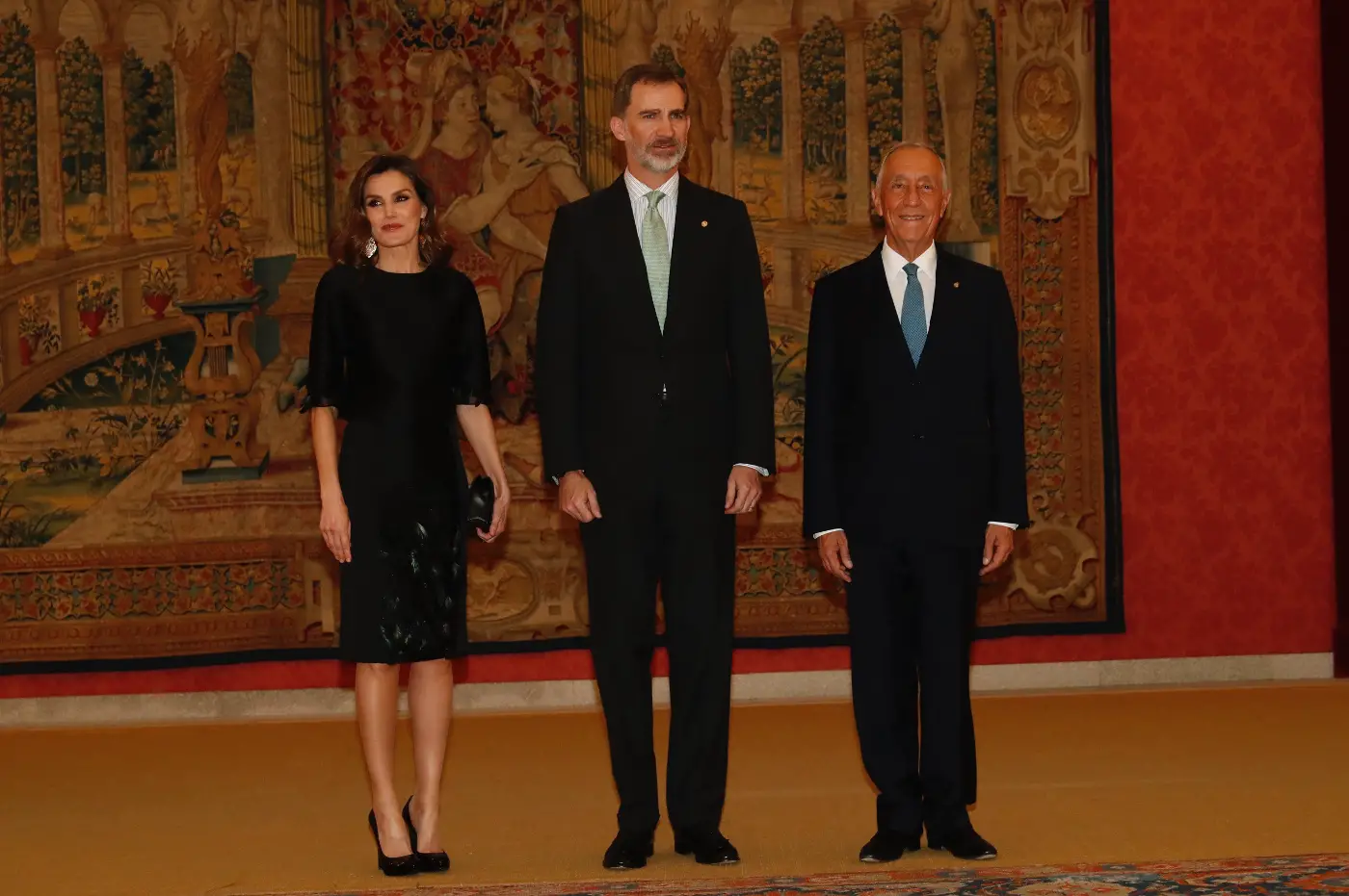 Queen Letizia brought feathered CH Separates back for Portuguese Reception