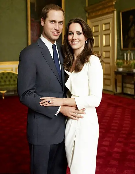 Kate wore Links of London Hope Egg Earrings in 2010 for her official engagement photo shoot.