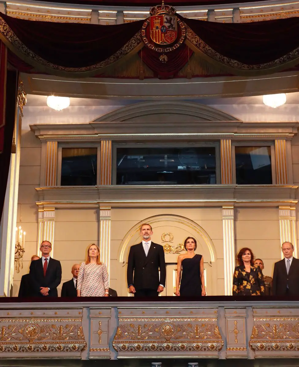King Felipe and Queen Letizia opened the 2018-2019 season of Teatro Theatre