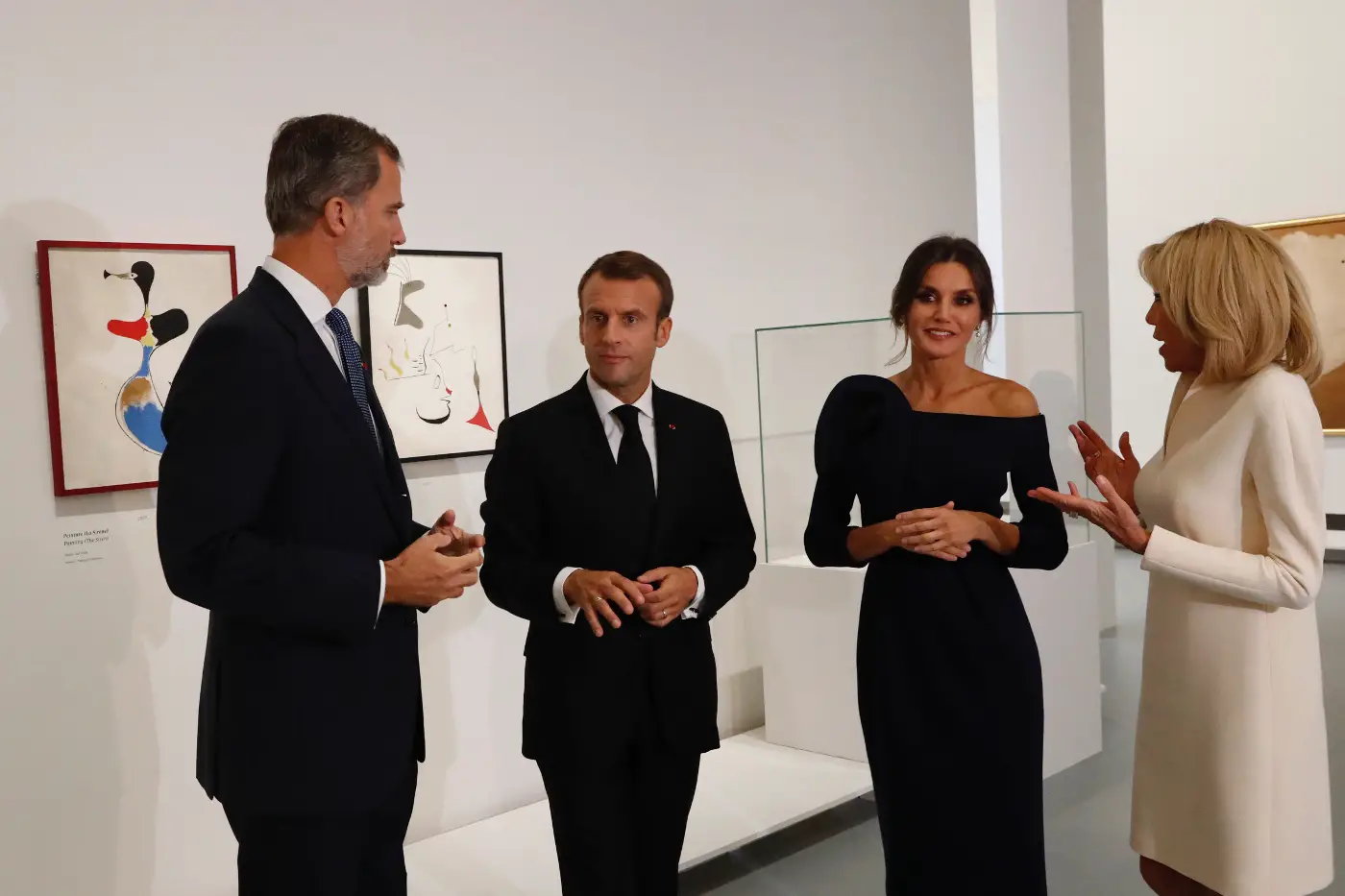 Queen Letizia had an Artistic day in Paris