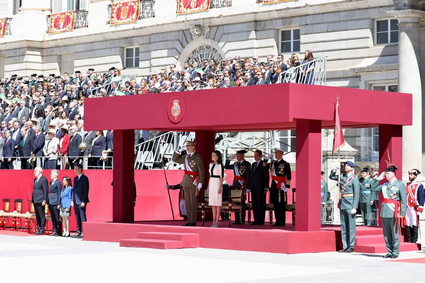Queen Letizia in two tone carolina Herrera dress at Civil guards anniversary