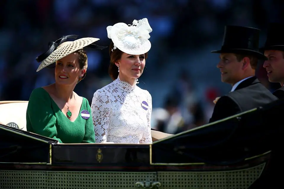 Duchess of Cambridge in white Alexander McQueen for Ascot 2017.