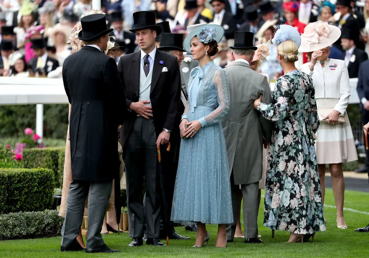 Duchess of Cambridge at Royal Ascot in blue Elie Saab