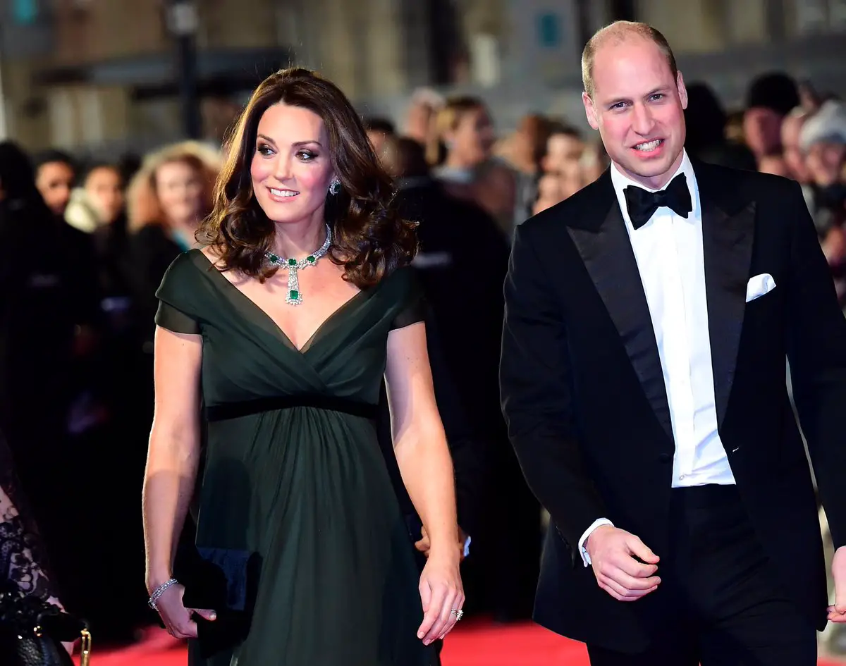The Duchess of Cambridge looked gorgeous in green Jenny Pakcham dress at BAFTA