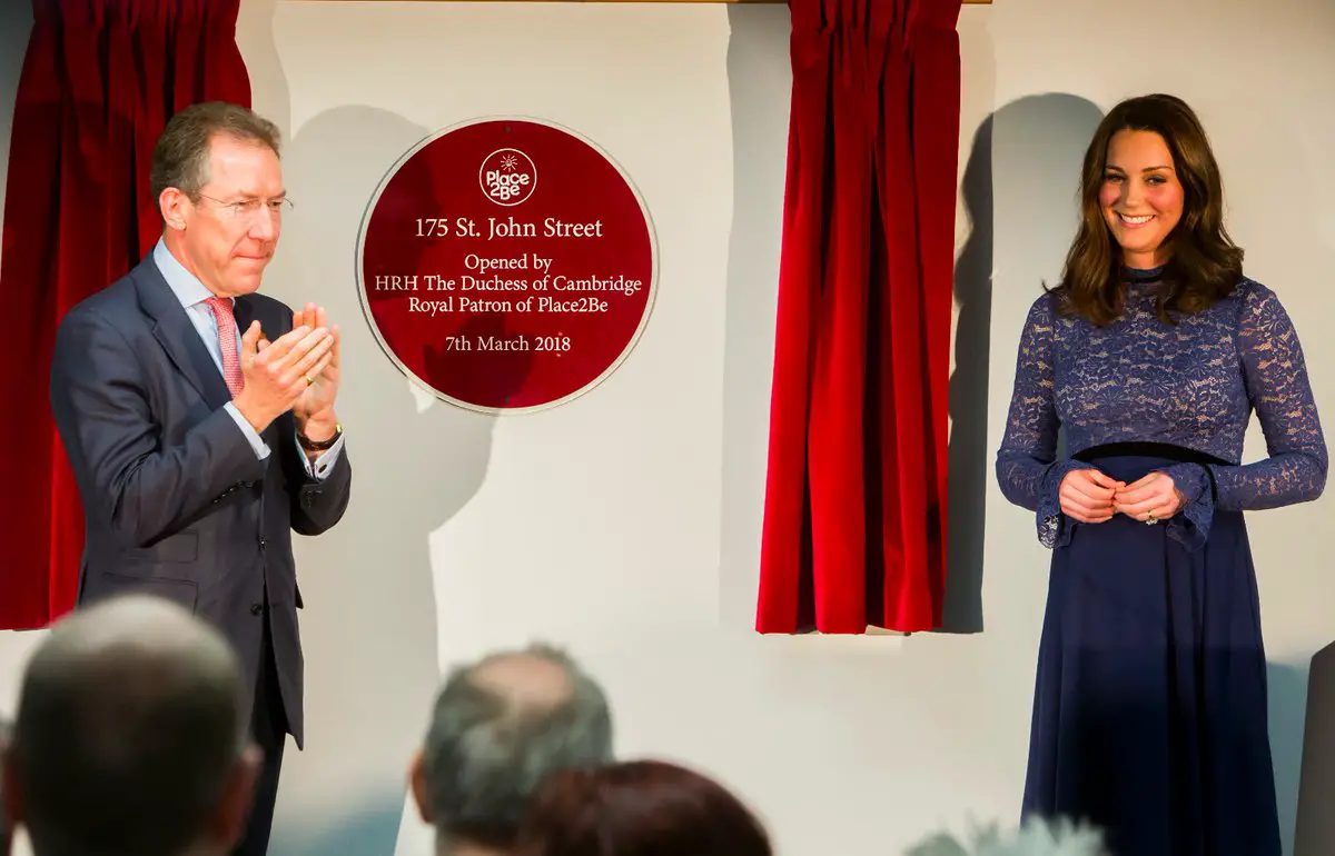 Duchess Kate officially opened the new center of excellence by unveiling the plaque marking her visit