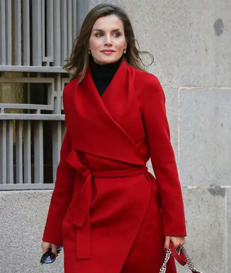 Queen Letizia in all over sizzling red for AECC meeting
