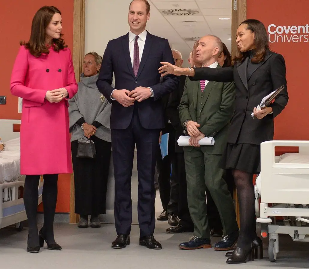 The Duchess of Cambridge chose pink Mulberry Coat for Coventry visit