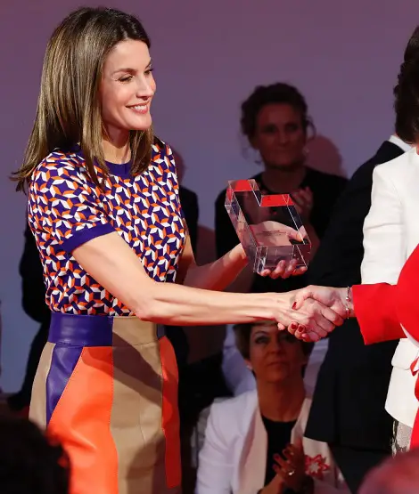 Queen Letizia brought spring colours to Social Project Gala