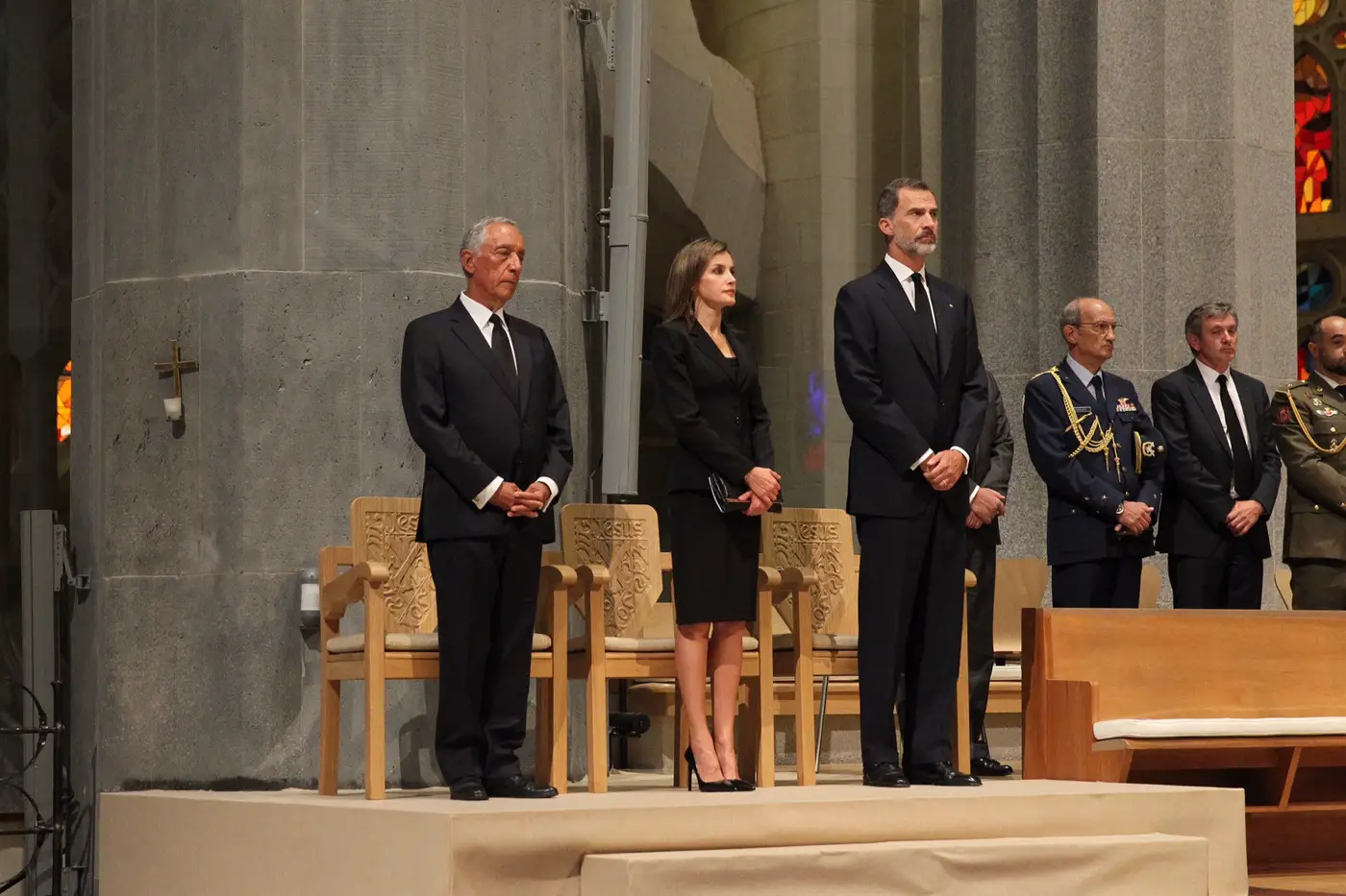 Spanish King and Queen pay respect to the victims of terror attacks