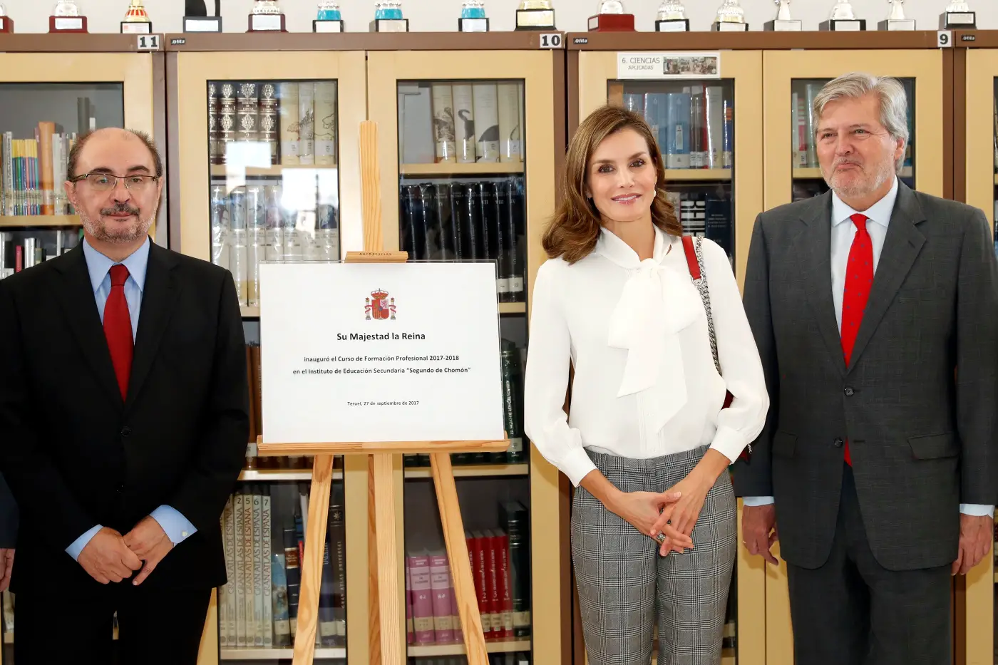 Queen Letizia looked professional chic at the opening of professional course 2017-18