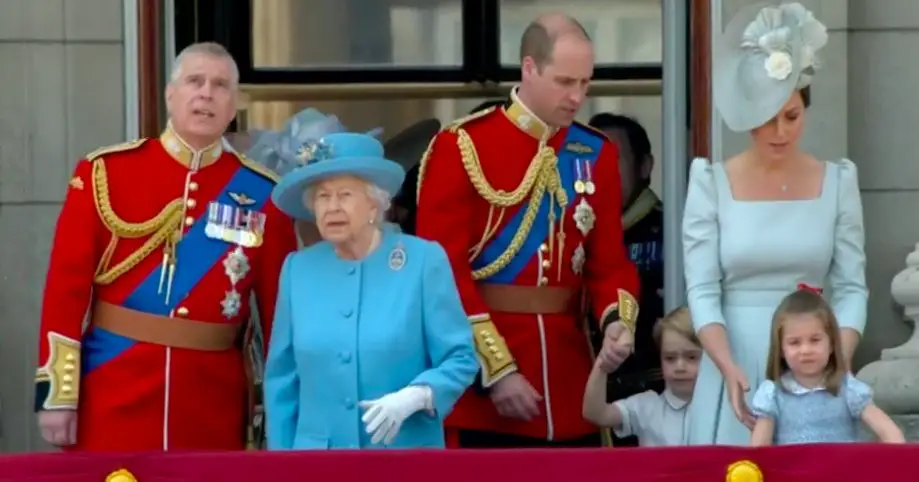 As expected today we got our royal treat of cuteness with a balcony appearance of Prince George and Princess Charlotte.
