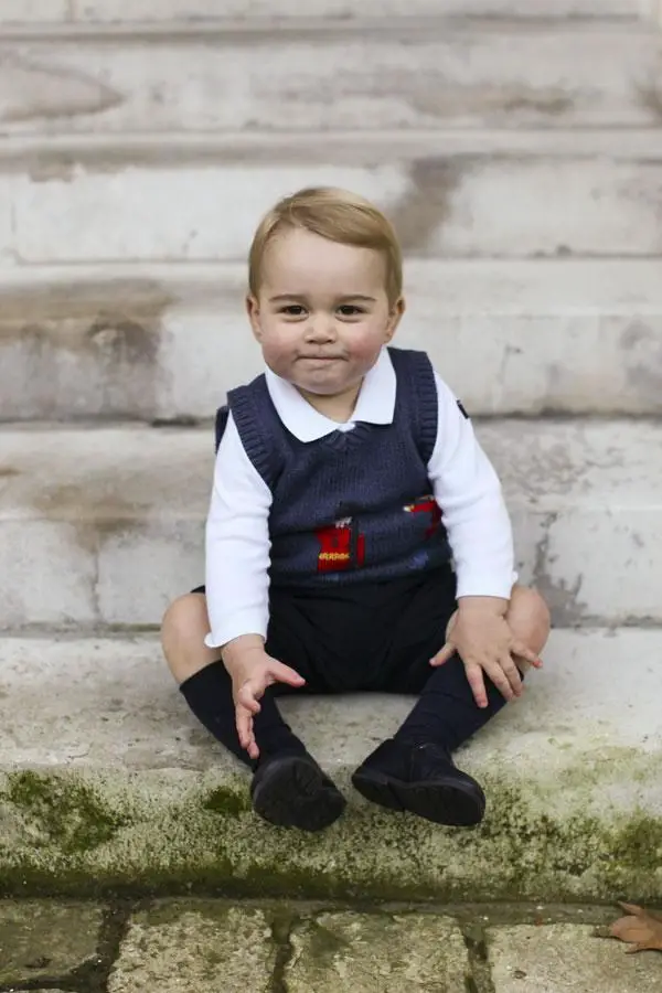 Prince George Official Portrait Christmas 2014 1