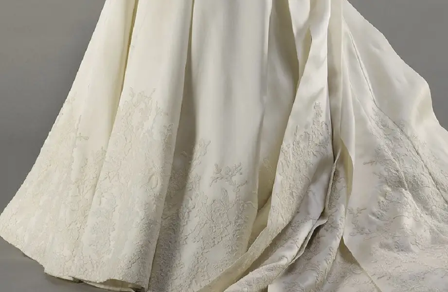 A look at the work on skirt of Duchess of Cambridges wedding gown