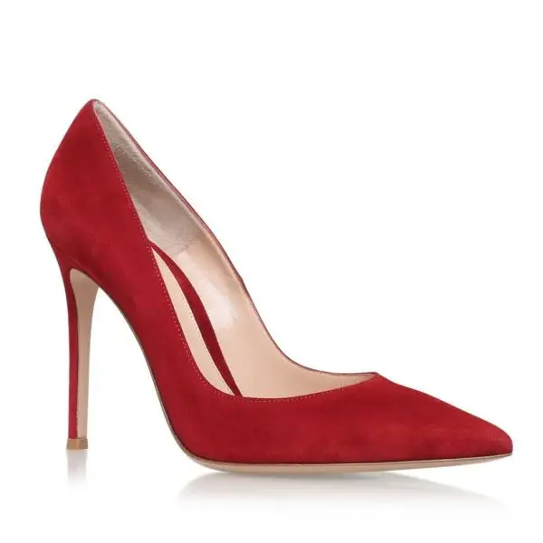 The Duchess of Cambrdge wore Gianvito Rossi’s ‘Gianvito 105’ Red pumps