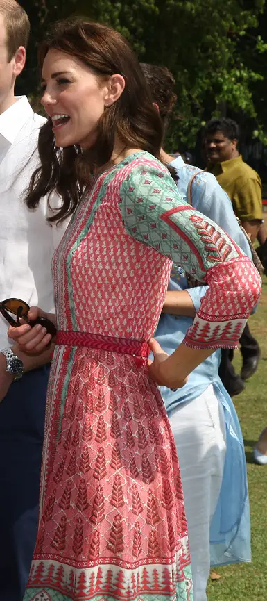 Duchess of Cambridge wore Anita Dongre's Gulrukh Tunic Dress on the day 1 of the Mumbai visit