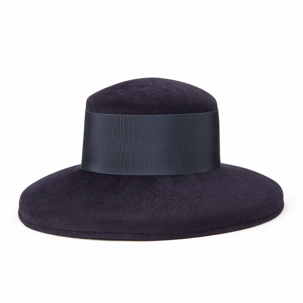 The Duchess of Cambrige' navy Lock & Co Tiffany Drop-brim hat The Duchess of Cambrige' navy Lock & Co Tiffany Drop-brim hat