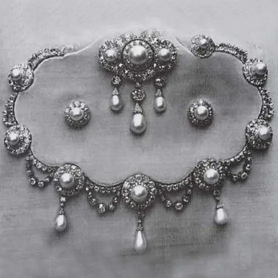 Queen Alexandra's Wedding Necklace