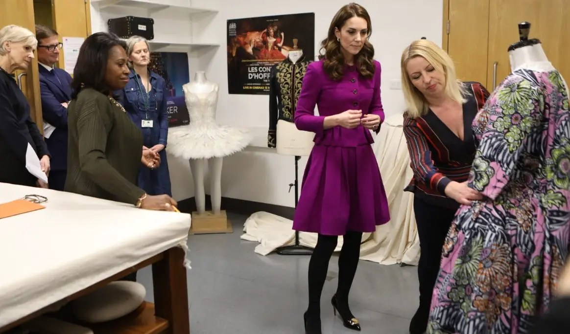 The Duchess of Cambridge in Oscar De La Renta for Royal Opera House visit