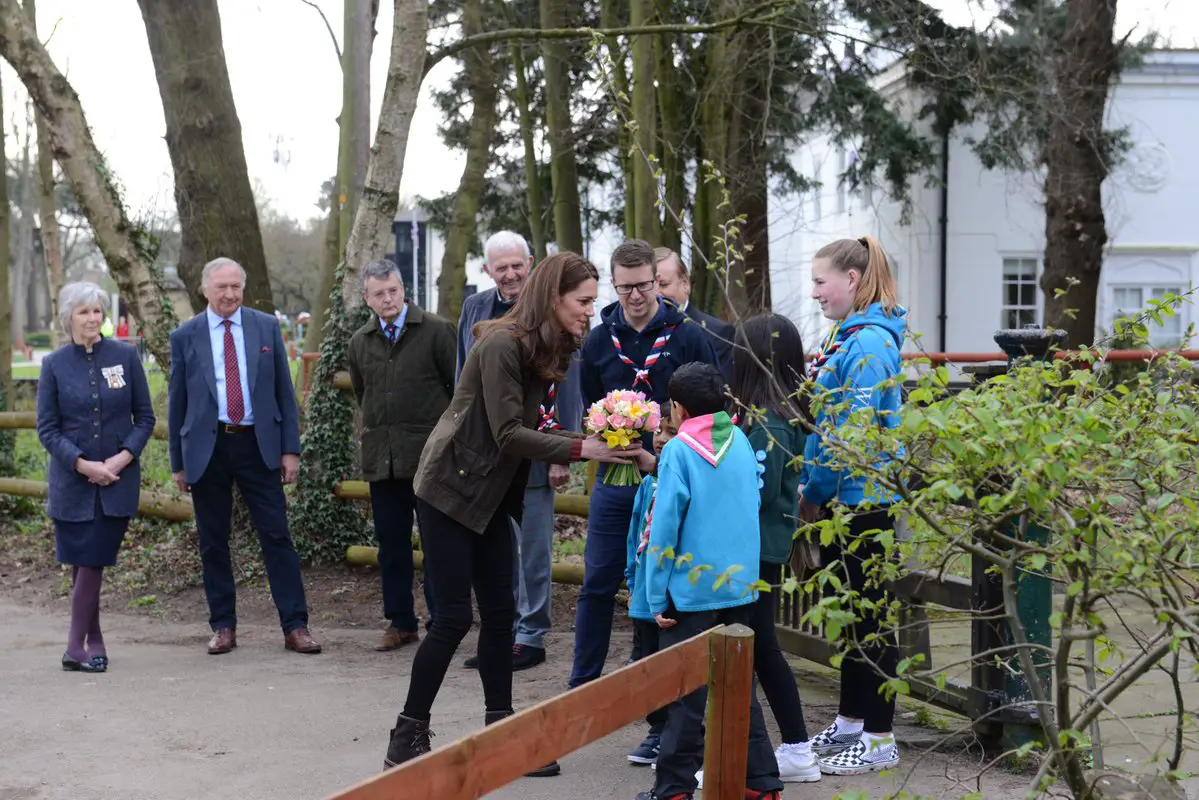 The Sporty Duchess of Cambridge Chose Casual Chic Look to Visit the Scouts