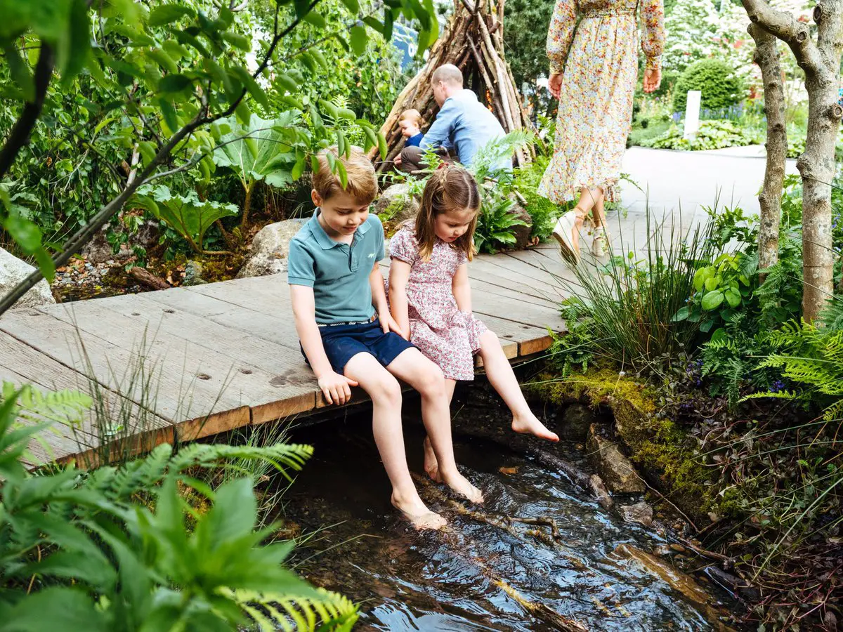 The Duke and Duchess of Cambridge took kids to Back to Nature Garden