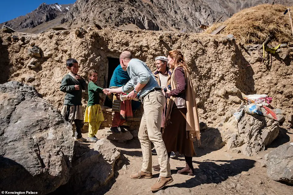 Duke and Duchess of Cambridge had tea with a family in Hindu Kush Hut in Pakistan