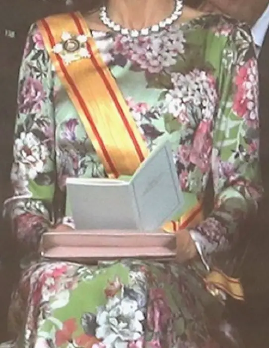 Queen Letizia wore joyasdepasar diamond collet necklace in Japan at the enthronement ceremony