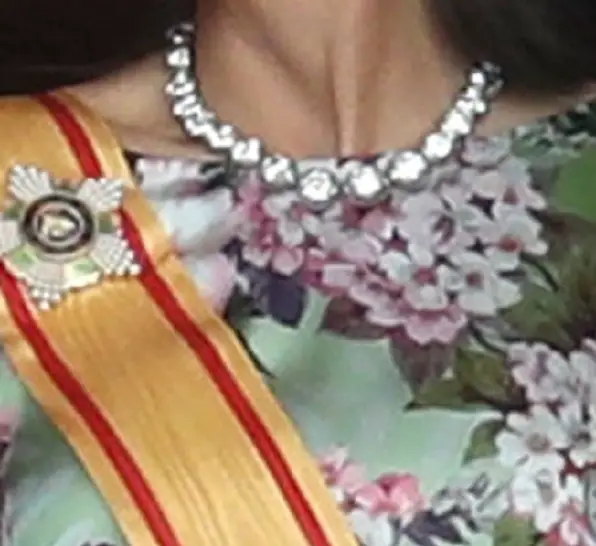 Queen Letizia wore joyasdepasar diamond collet necklace in Japan at the enthronement ceremony