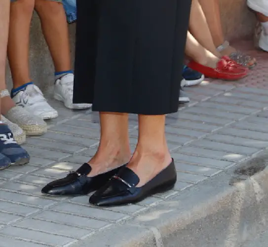 Queen Letizia wore black Boss Leather moccasins