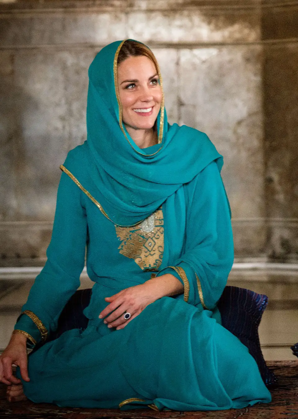 Duchess of Cambridge wore Maheen Khan turquoise and gold Shalwar Kameez