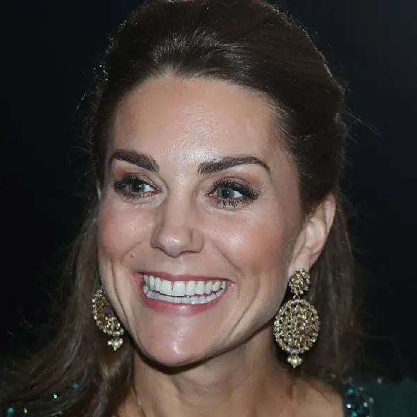 Duchess of Cambridge wore O'Nitta London Gold Plated earrings in Pakistan