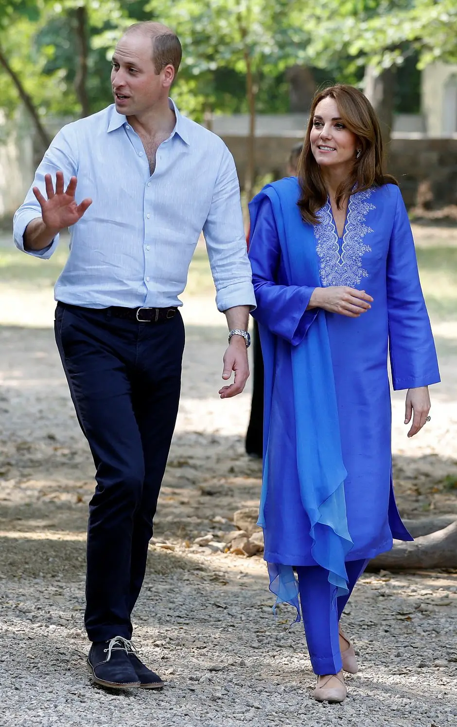 The Duchess of Cambridge wore Maheen Khan Tunic and Trouser in Pakistan