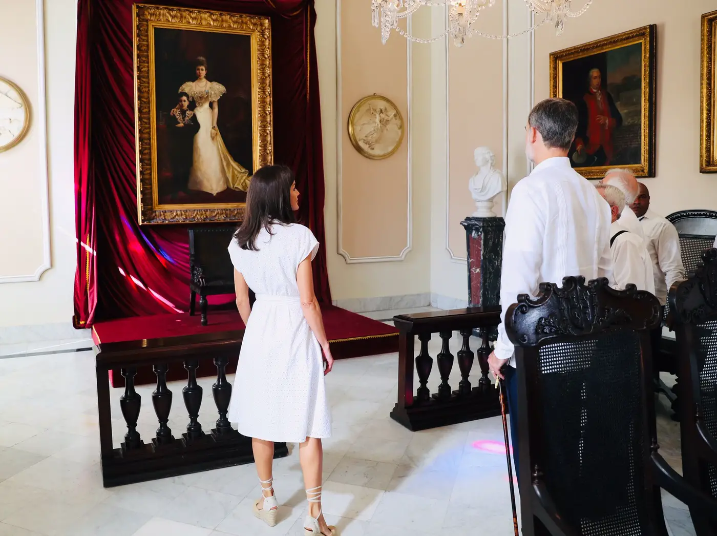 Queen Letizia wore white Adoflo Dominguez dress in Cuba