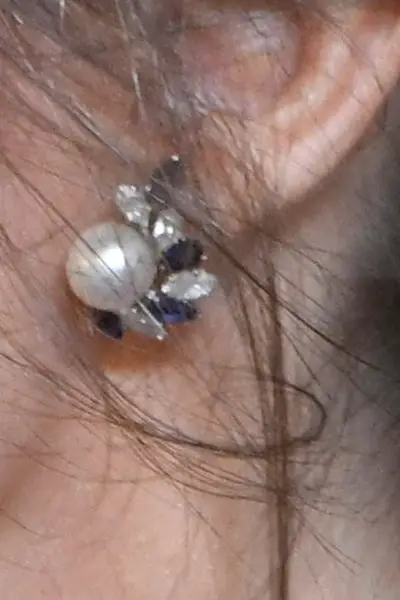 Queen Letizia Pearl and Dimaond Blue earrings that she first wore at her pre-wedding dinner