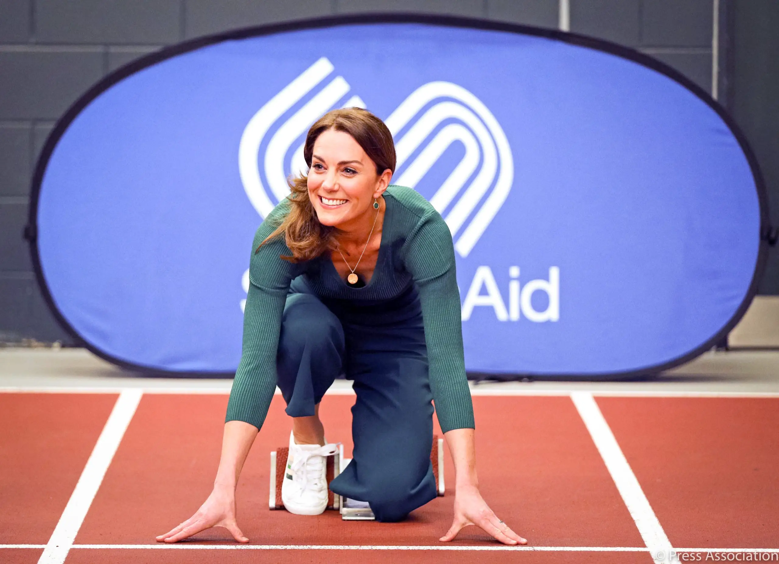 Duchess of Cambridge attended SportsAid event at London Stadium wearing Green zara culottes