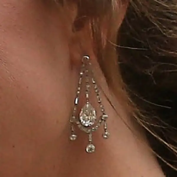 The Duchess of Cambridge wore Queen’s Diamond Chandelier Earrings