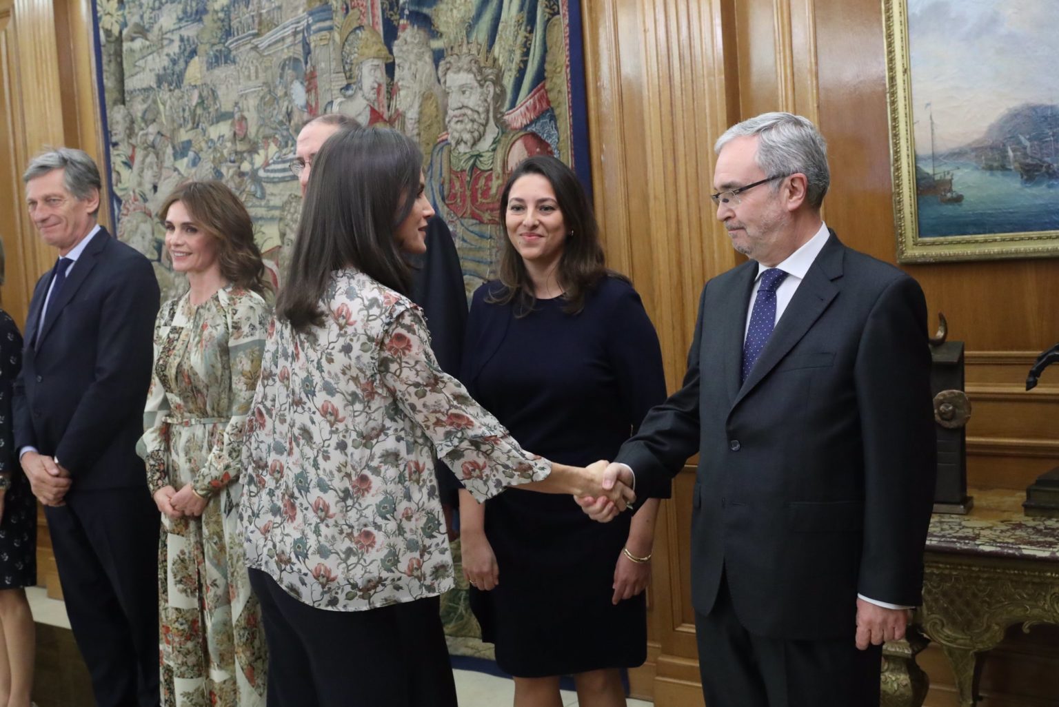 Queen Letizia brought Early Spring vibes to Palace Audience ...