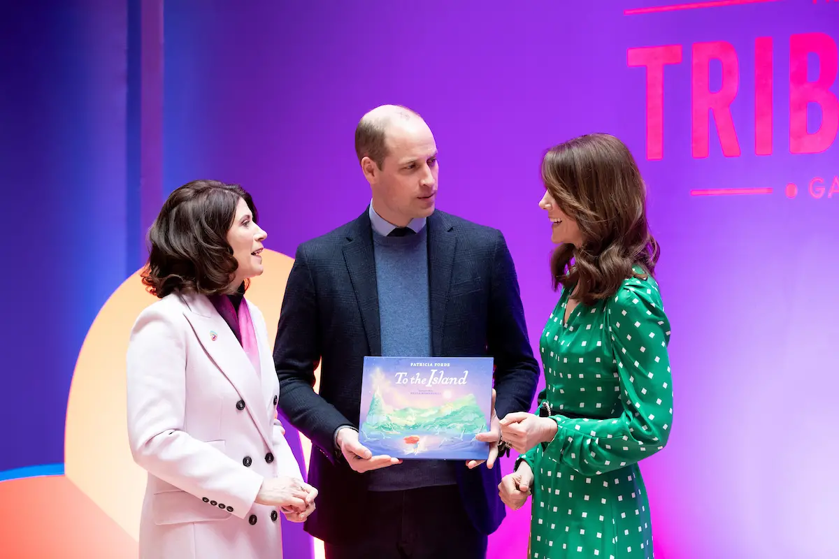 William and Catherine have gifted an early copy of the Galway2020 commissioned 'To the Island', written by Galway's Patricia Forde and illustrated by Nicola Bernadelli