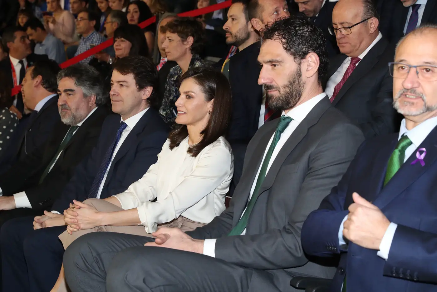 Letizia watched the match from the royal box of the stadium.