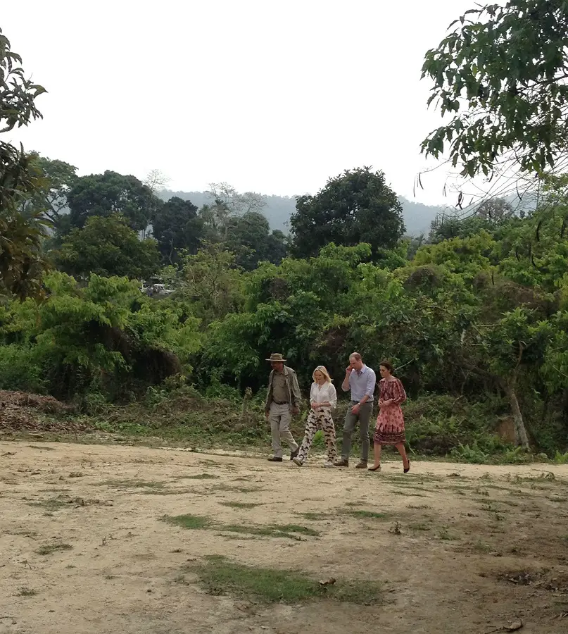 After the tour of the park, the Duke and Duchess had a quick change of outfit and visited Panbari village