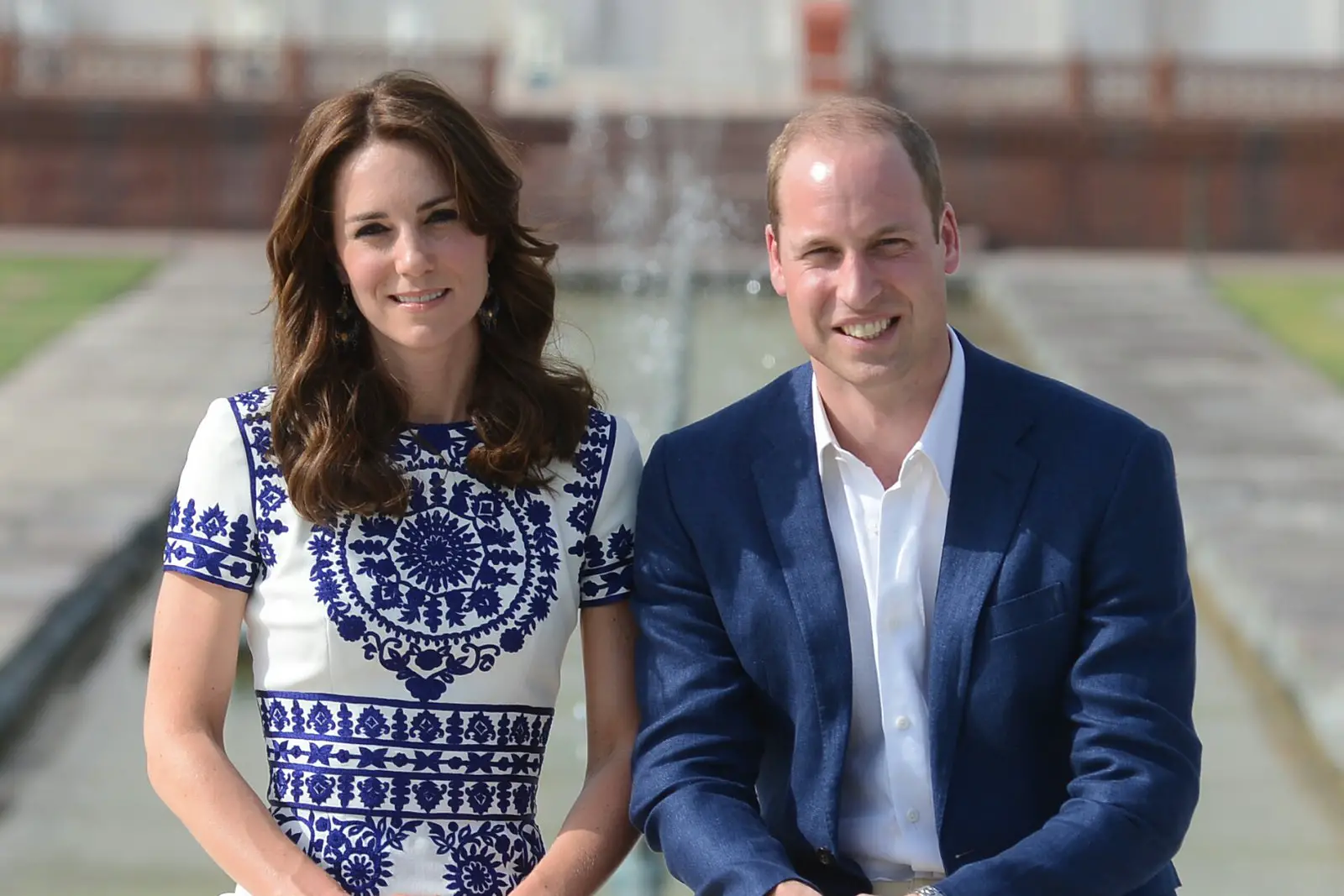 The iconic moment - Prince William and Duchess Catherine in front of Taj Mahal