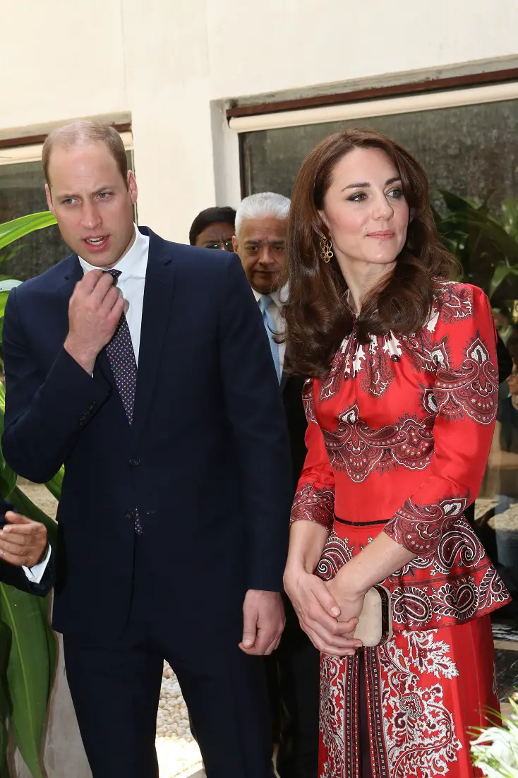 The Duchess of Cambridge chose a very regal outfit. She was wearing Alexander McQueen Paisley Dress.