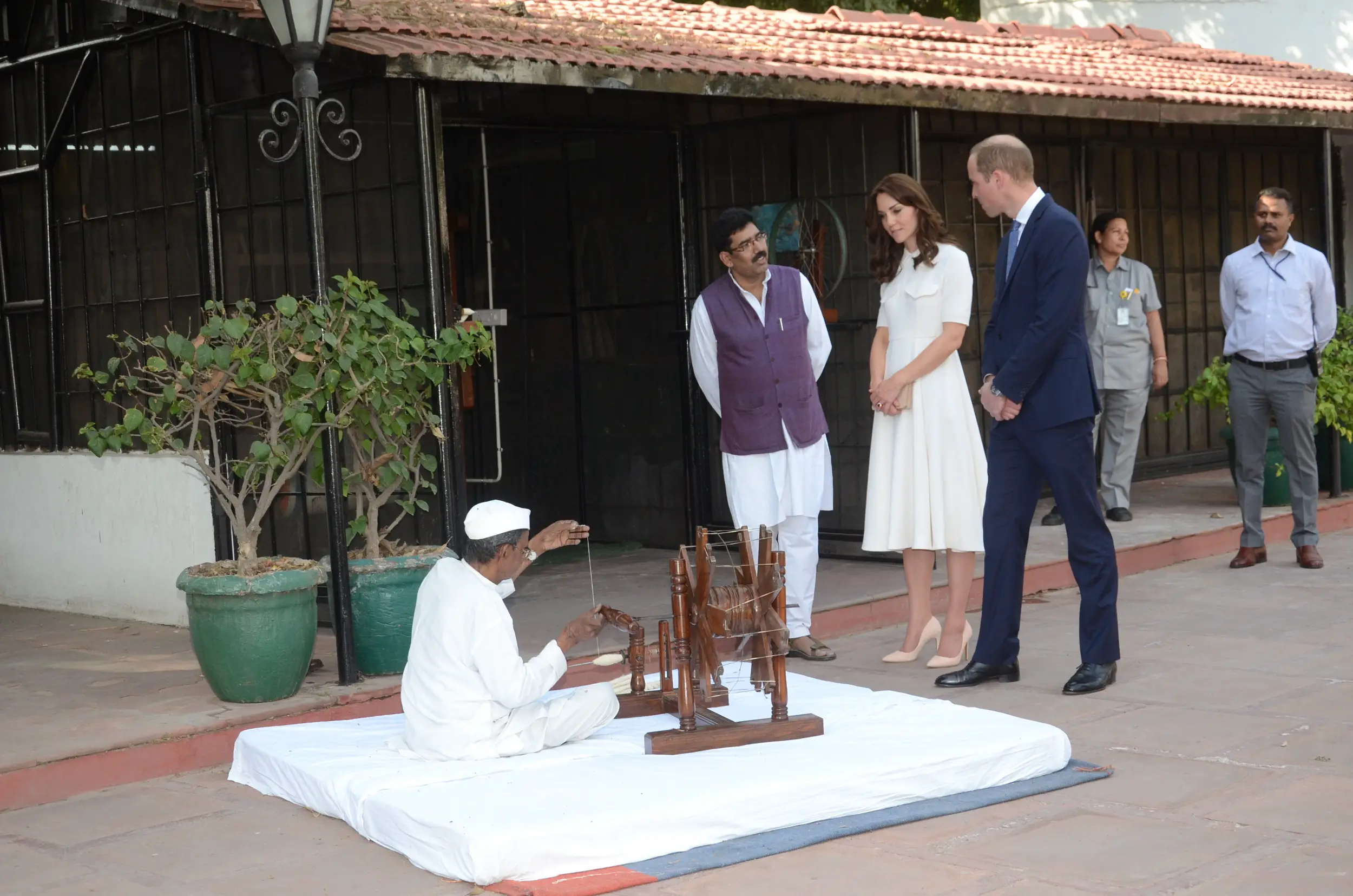 The Duke and Duchess during the tour of the Museum watched the working of Charkha - a cotton spinning machine