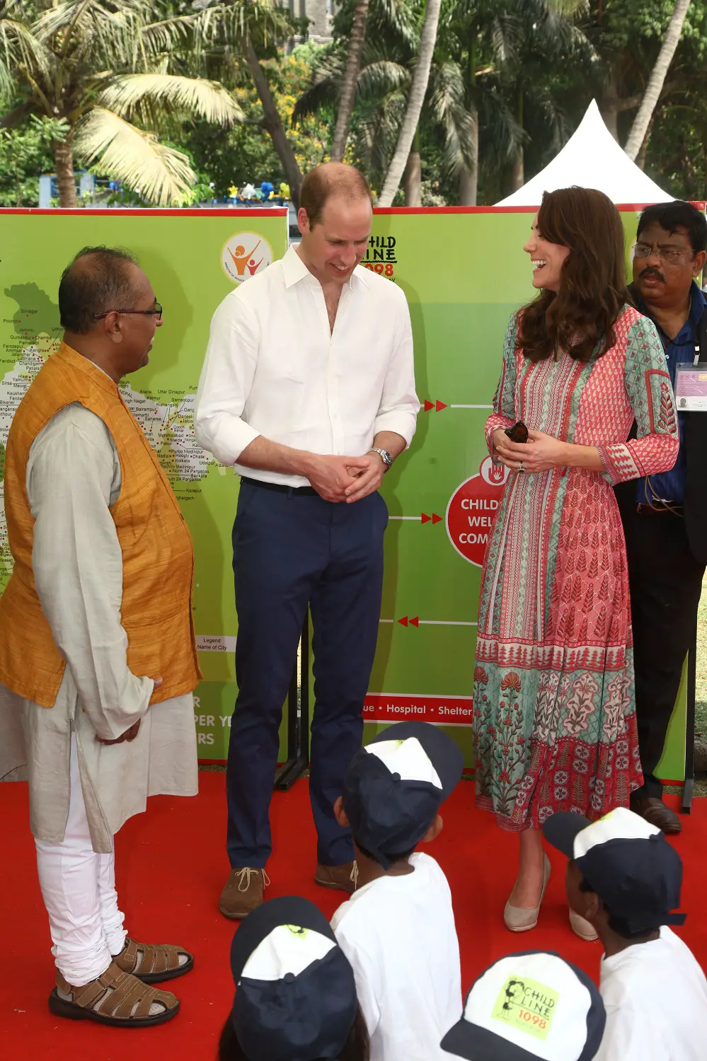 The Duke and Duchess spent time with school children in oval mumbai