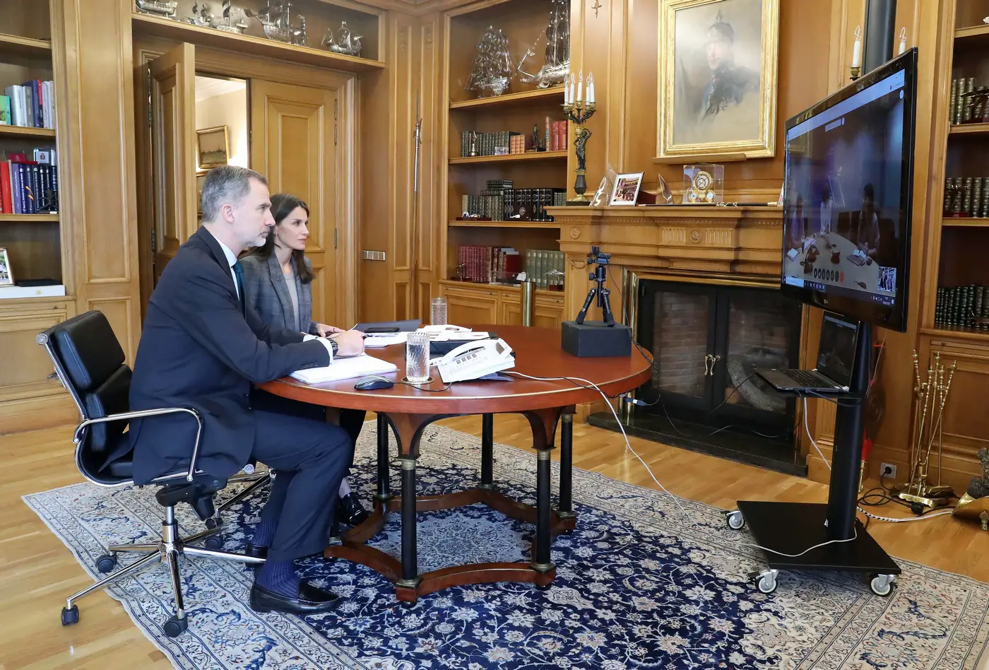 Felipe and Letizia attended a video conference with officials of the World Health Organization