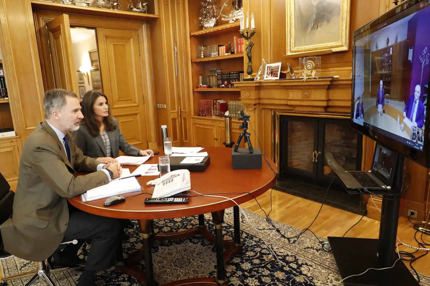 Queen Letizia and King Felipe held a dialogue with the top managers of RENFE through a videoconference