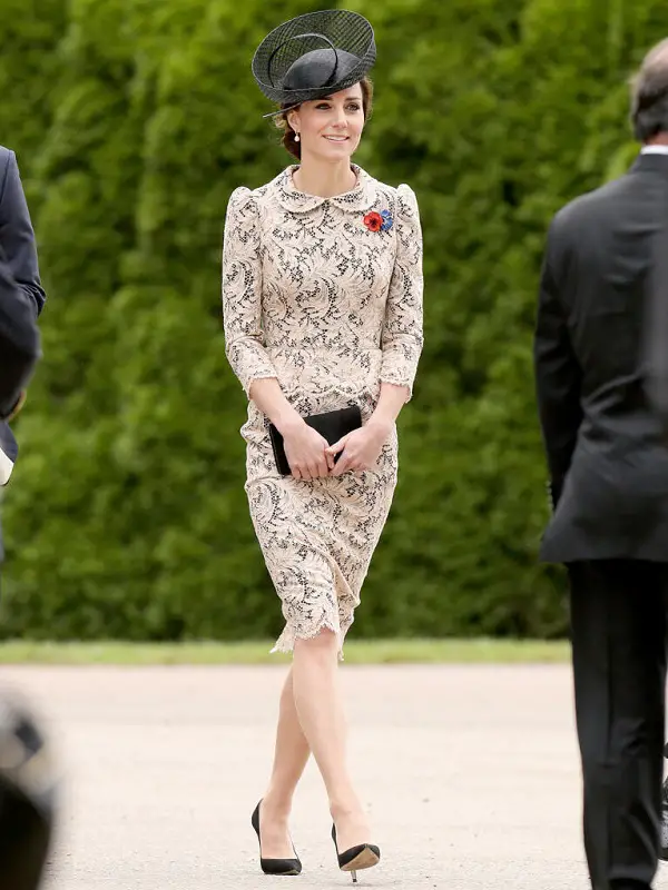 Duchess of Cambridge's Jenny Packham Lace Sheath Dress