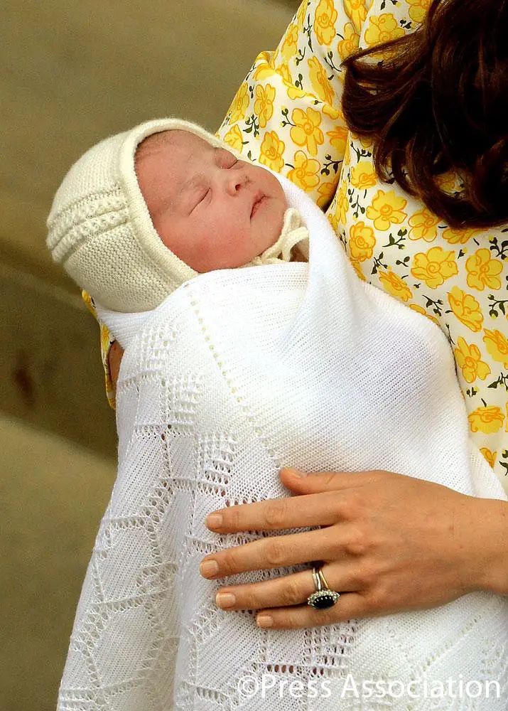 The first glimpse of Little Princess after her birth.