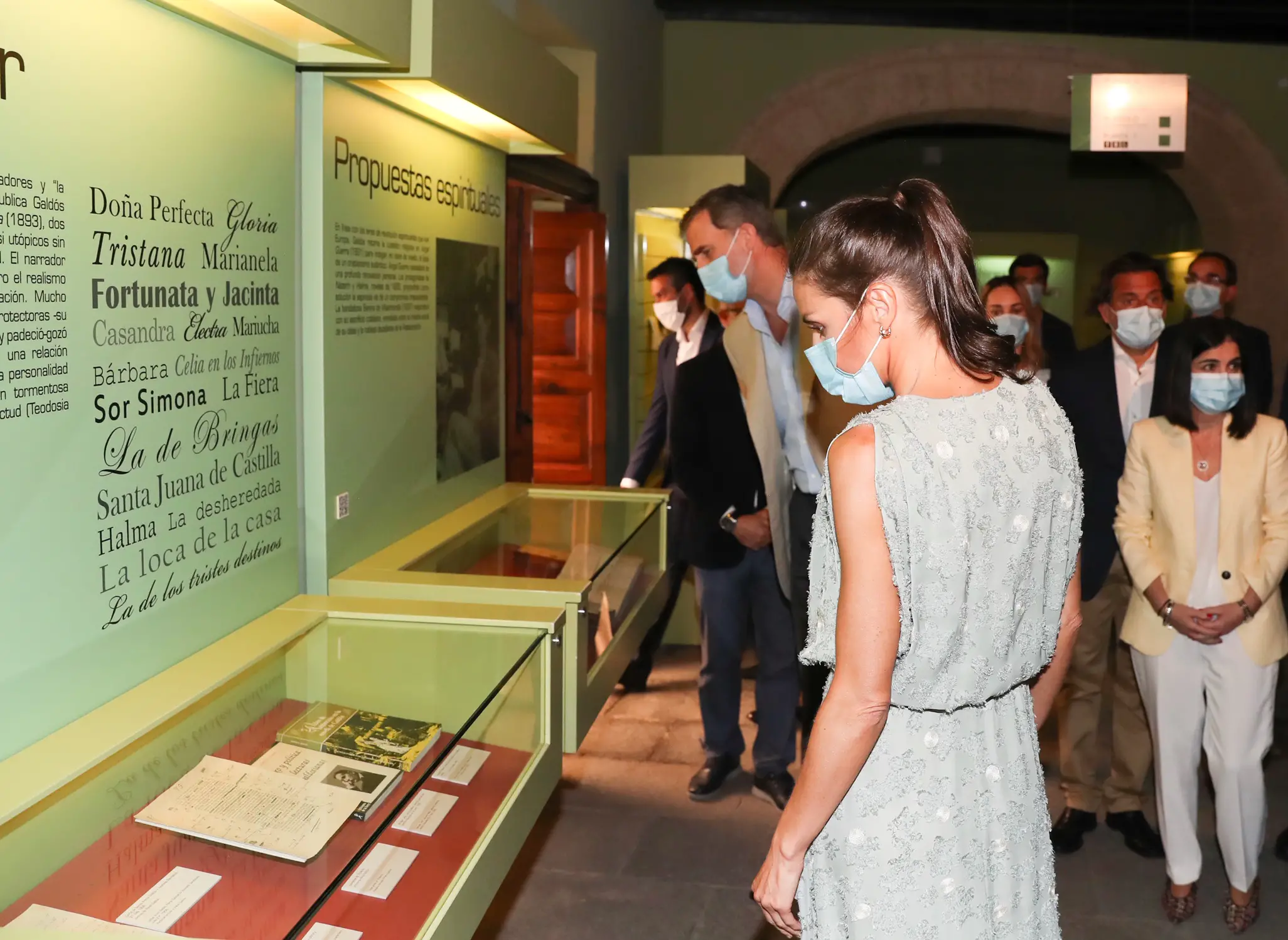 Felipe and Letizia during the tour of Palma Pérez Galdós House-Museum
