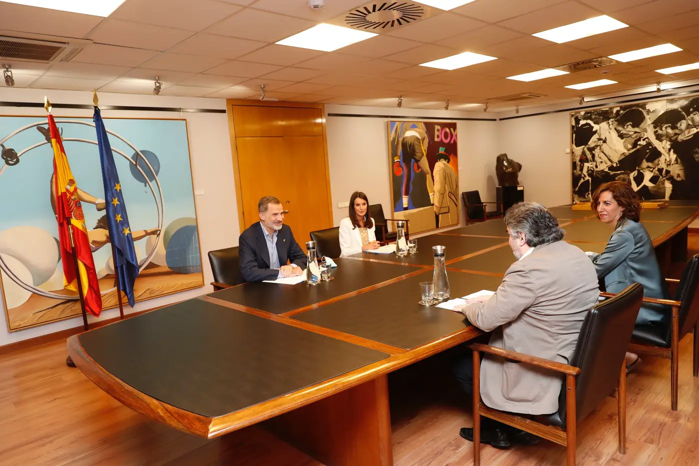 Felipe and Letizia held a meeting with sports authorities