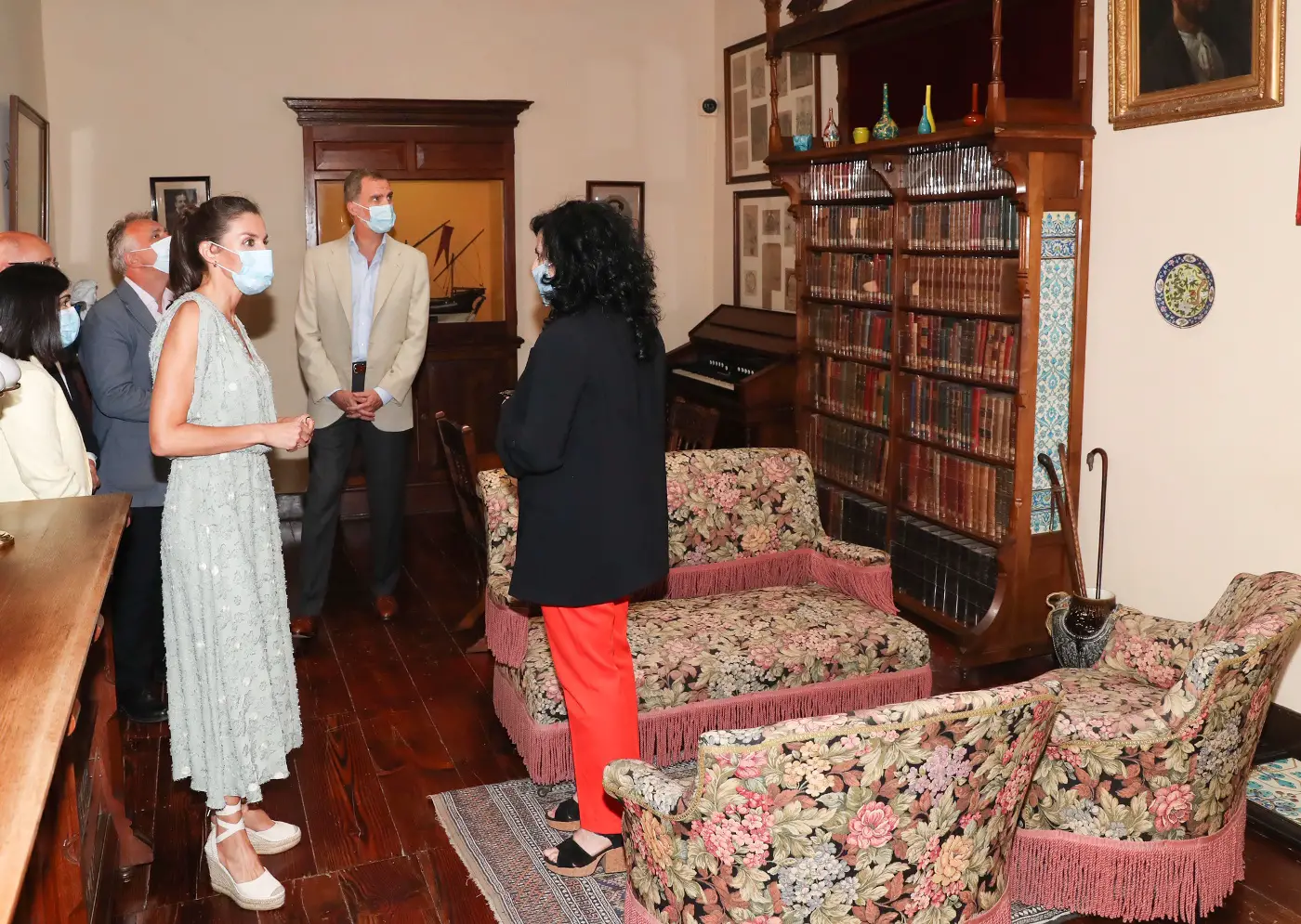 King Felipe and Queen Letizia in the facilities of the Benito Pérez Galdós House-Museum
